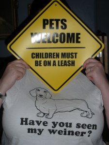 Pets welcome, children must be on a leash.