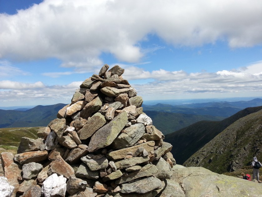 It might be time to signal Rohan for help at this point.  Build a fire on this thing.  